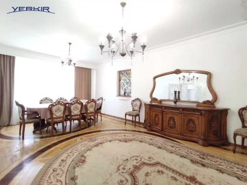 Houses Code: 4+509235