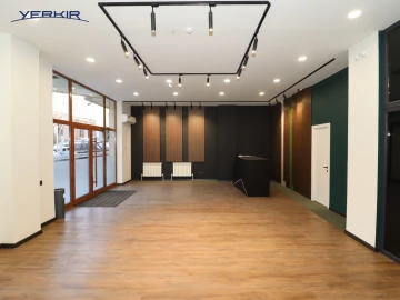 Коммерческие недвижимости Код 9+9503580