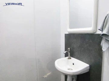 Commercial properties Code: 9+914756