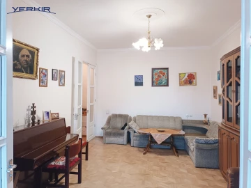 Apartments Code: 9+112020