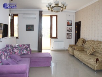 Բնակարաններ Կոդ` 4+30432