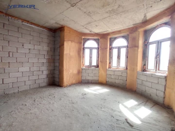 Houses Code: 8+509359