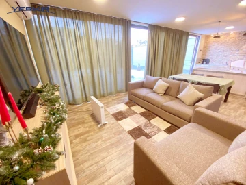 Houses Code: 6+50456