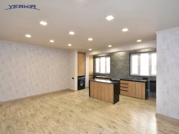 Apartments Code: 10+301729