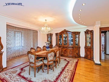 Բնակարաններ Կոդ` 10+316111