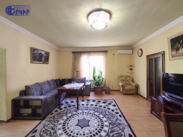 Houses Code: 10+502152