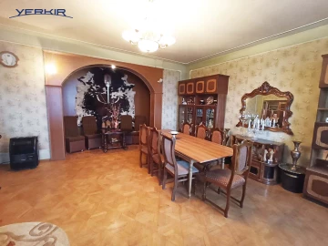 Առանձնատներ Կոդ` 10+515677