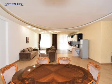 Apartments Code: 5+407711