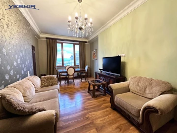 Apartments Code: 1+418209