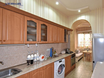 Apartments Code: 5+2627425