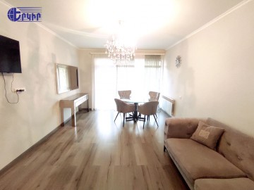 Բնակարաններ Կոդ` 5+33748