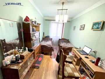 Բնակարաններ Կոդ` 10+216606