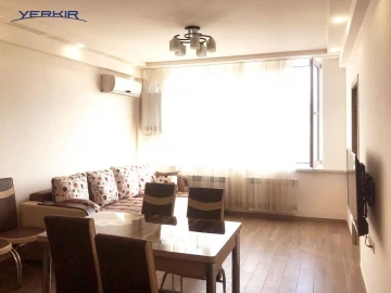 Apartments Code: 8+207493