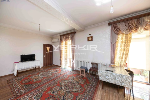 Apartments Code: 5+2559343