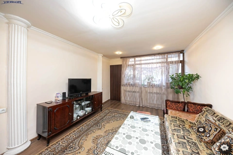 Apartments Code: 5+3480273