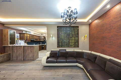 Apartments Code: 9+3919335