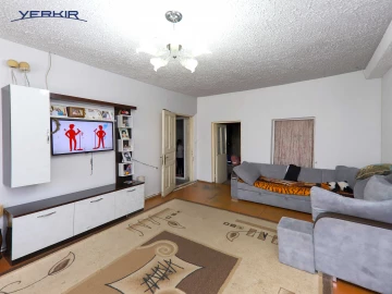 Առանձնատներ Կոդ` 5+510491