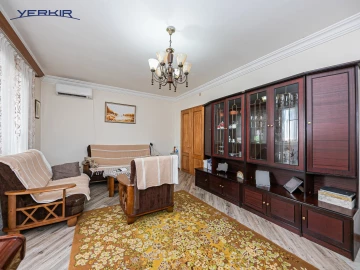 Apartments Code: 8+319441