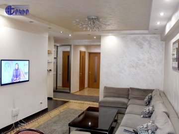 Բնակարաններ Կոդ` 5+33622