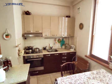 Բնակարաններ Կոդ` 5+806775