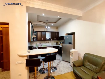 Բնակարաններ Կոդ` 10+208268