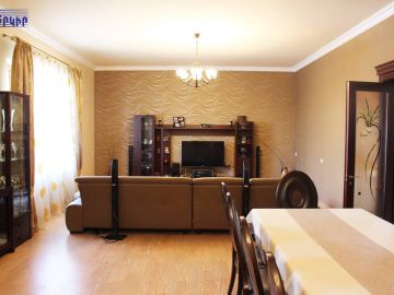 Houses Code: 4+512644