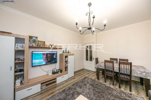 Apartments Code: 10+3737177