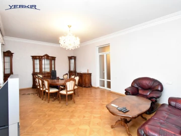 Квартиры Код 5+821260