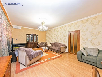 Houses Code: 8+517854