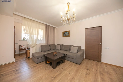 Apartments Code: 10+2924605