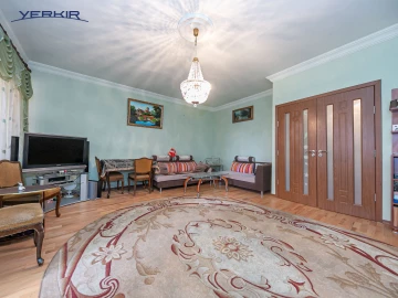 Բնակարաններ Կոդ` 2+3584504