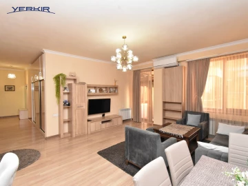 Բնակարաններ Կոդ` 5+320788