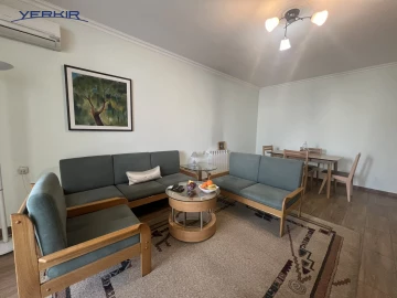 Apartments Code: 8+817738