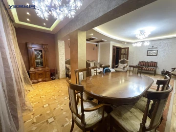 Apartments Code: 5+814135