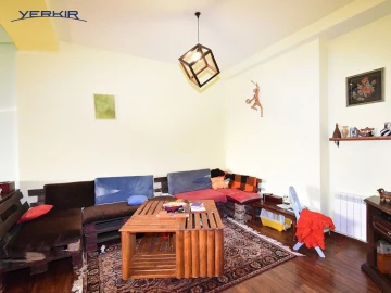 Բնակարաններ Կոդ` 5+807432