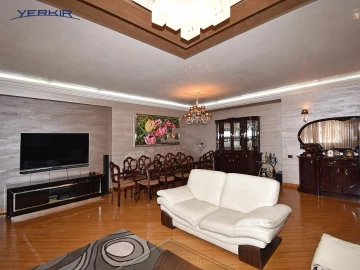 Apartments Code: 5+807709