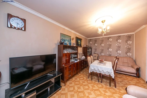 Apartments Code: 9+2615432