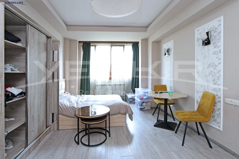 Apartments Code: 5+1209328