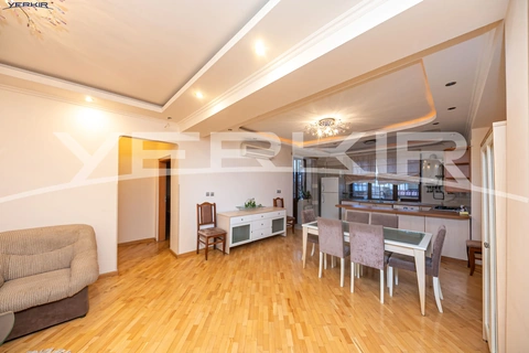 Apartments Code: 1+3431406