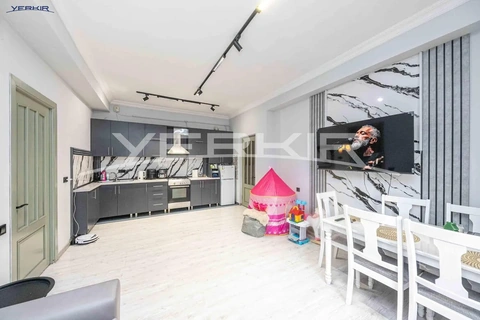 Բնակարաններ Կոդ` 2+2228237