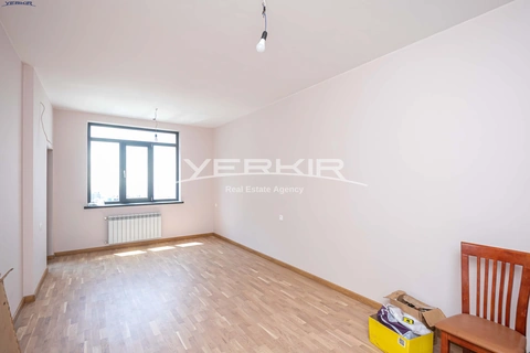 Բնակարաններ Կոդ` 5+3315487