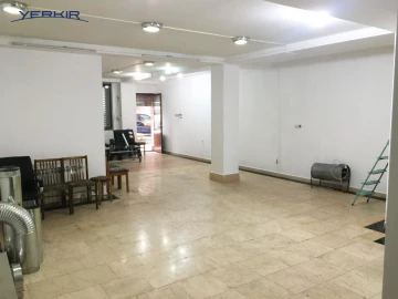 Կոմերցիոն Տարածքներ Կոդ` 9+915191