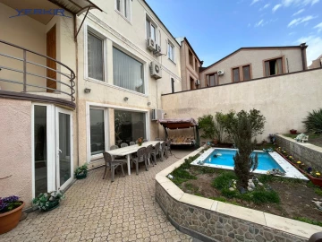 Houses Code: 10+520921