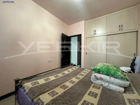 Բնակարաններ Կոդ` 9+2104967
