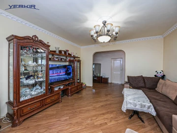 Apartments Code: 1+3810397