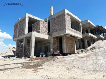 Houses Code: 5+512042