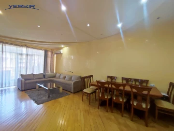 Բնակարաններ Կոդ` 9+412677