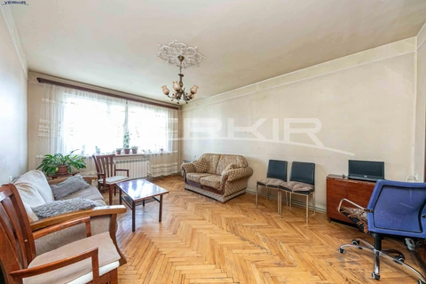 Apartments Code: 10+3961964