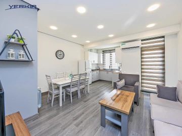 Բնակարաններ Կոդ` 3+218639