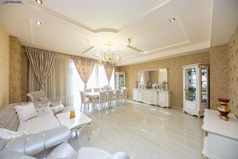 Apartments Code: 9+4375417